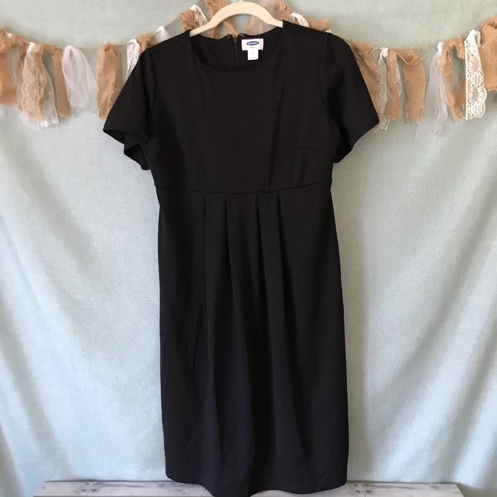 Old Navy Maternity Bell Sleeve Black Dress - 1379